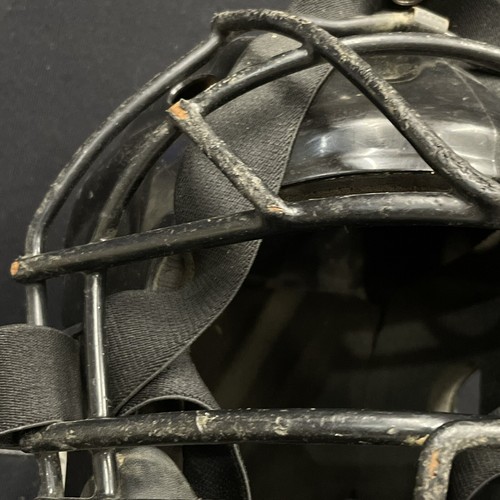 Wilson Catchers Baseball Helmet Mask Model A3060 Size 6 3/4 - 7 1/4 Pre Owned - Picture 4 of 11