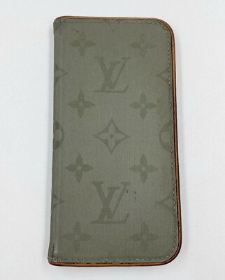 RARE LOUIS VUITTON Monogram Grey Titanium Canvas iPhone X Folio