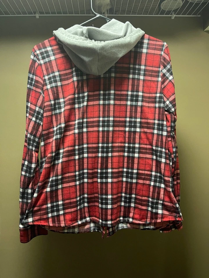 Rue21 女式红色格子带灰色连帽长袖纽扣 (Sz. L) - GUC! — 第 2/3 张图片