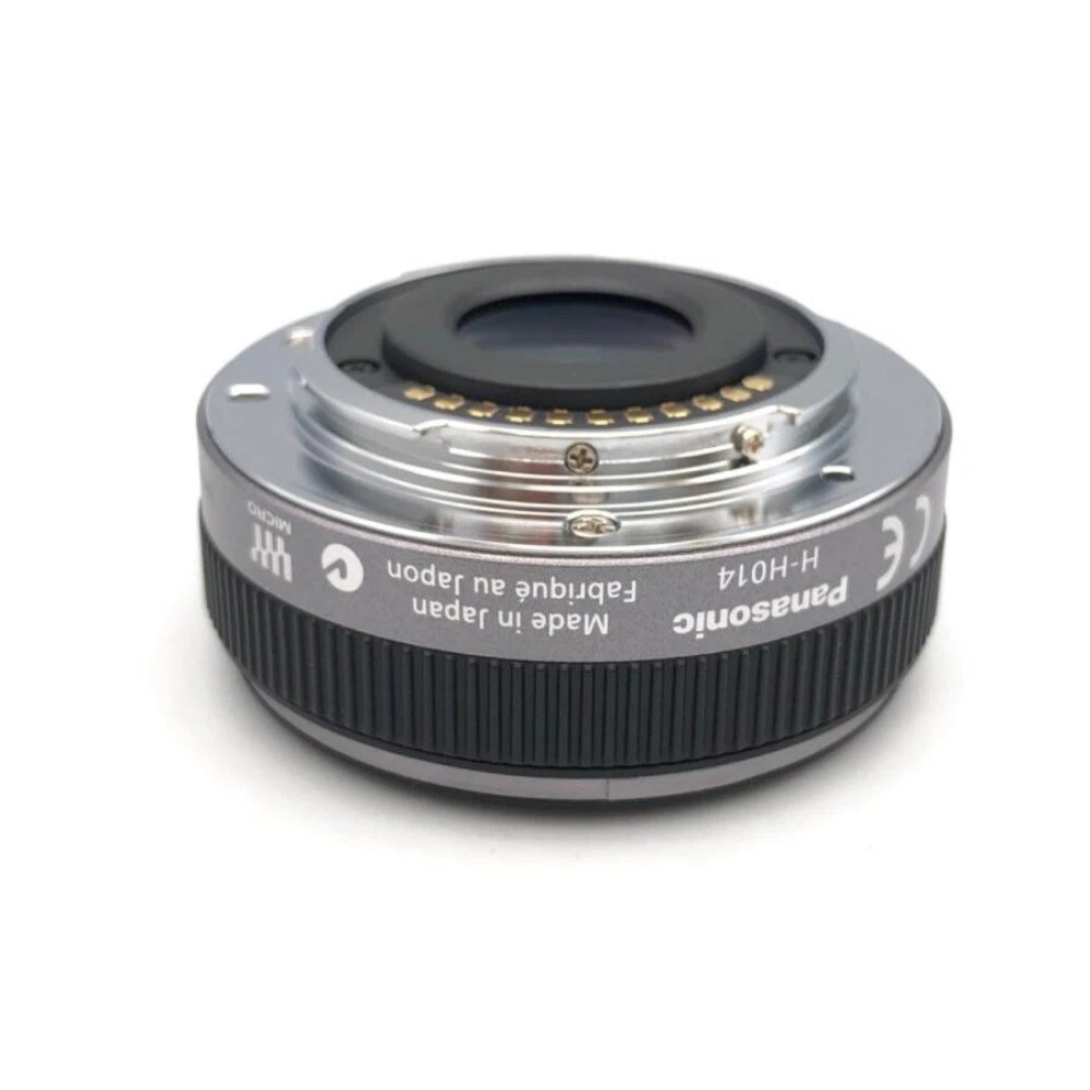 Panasonic Lumix G 14mm f/2.5 Silver Lens H-H014 for Panasonic M4/3