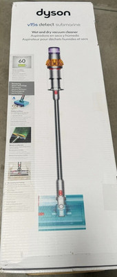 Dyson V15s Detect Submarine  Wet And Dry Vacuum (Not Gold) SEALED BOX DAMAGE