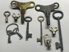 2657.15 - 11  Antique Original Key Lot !  Skeleton, Clock Keys, & Machine Keys!