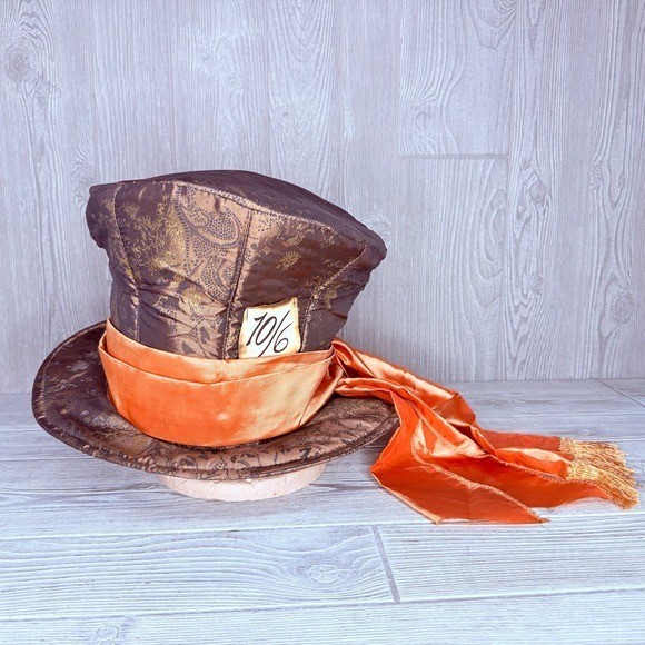 Disney Tim Burton Alice in wonderland mad hatter hat Halloween