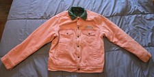 Chaqueta Supreme X Levi’s Reversible Rosa/Verde Botón Frontal con Bolsillos