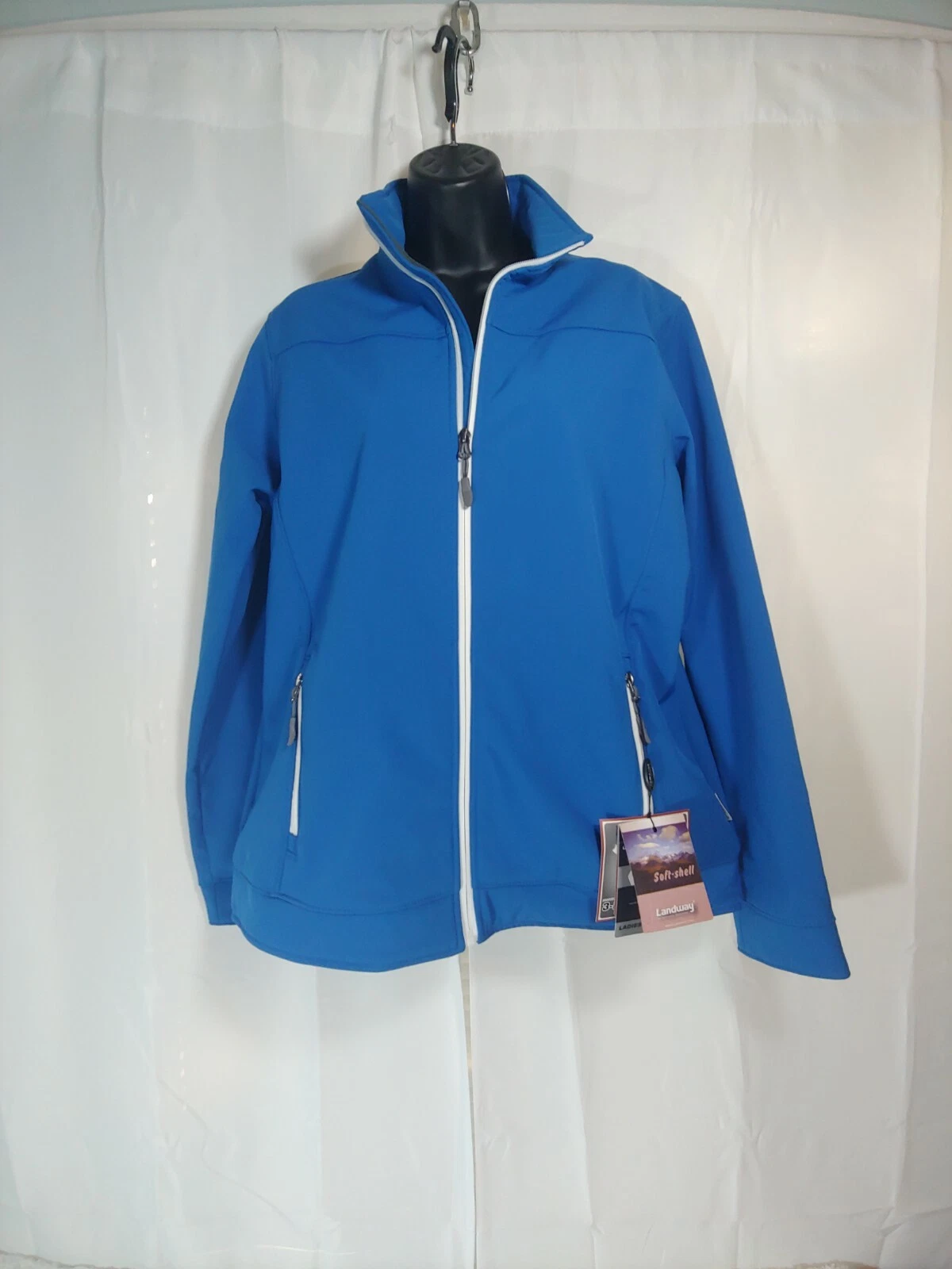 Womens Weather Resistant soft shell jacket blue size Large Outdoor Hiking Camp
Opens in a new window