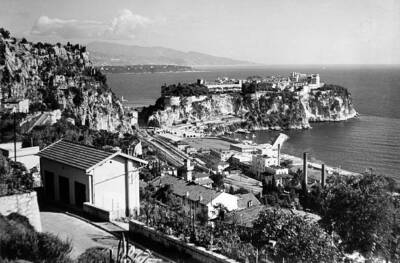 A general view of the Principality of Monaco in 1920 OLD PHOTO