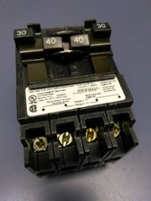 Siemens Q23040CT2 2 Pole 30 Amp 2 Pole 40 Amp 2 Pole 120/240VAC Quad Breaker