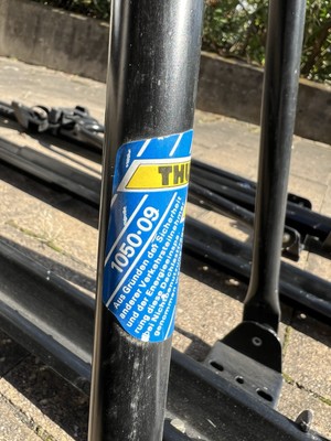 Fahrradträger. Thule 1050-09. 4 Stück. 