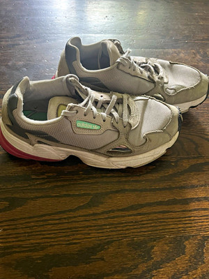 adidas Falcon Sneakers Gray/Pink Women s 7.5