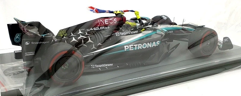 Spark 1/18 Scale 18S999 - Mercedes F1 W15 E Winner British GP 2024 Hamilton #44 - Image 2 of 4