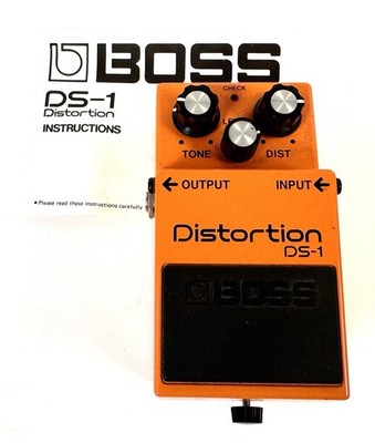 BOSS DS-1 Distortion Guitar Effects Pedal with instructions! Barely used!