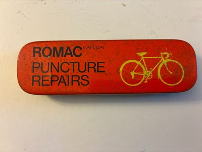 ALT VINTAGE ORIGINAL ROMAC CURE-C-CURE ZYKLUS PUNKTION REPARATUR OUTFIT KIT BLECHDOSE