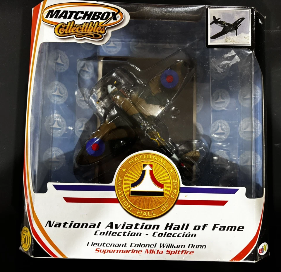 MATCHBOX DIECAST 1:72 SCALE " SUPERMARINE Mk1a SPITFIRE " W/DISPLAY STAND 97472 - Image 3 of 4