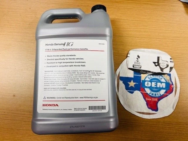 (1) Genuine Honda / Acura Genuine VTM-4 Differential Fluid Oem 08200-9003 - Image 3 of 3