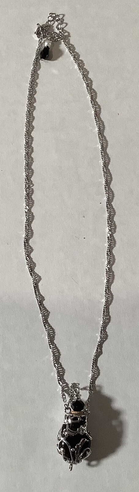 Diffuser Pendant Necklace