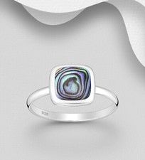 925 Sterling Silver Ring with Abalone Shell Decoration