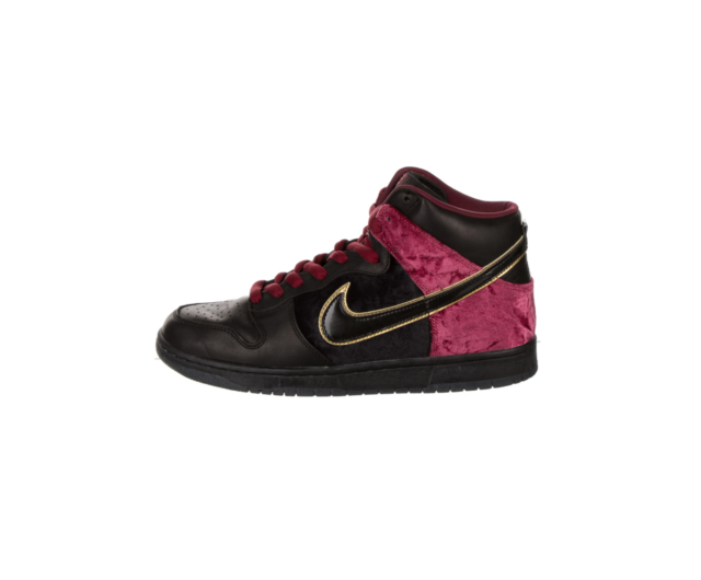 Nike SB Dunk High Premium Bloody Sunday 