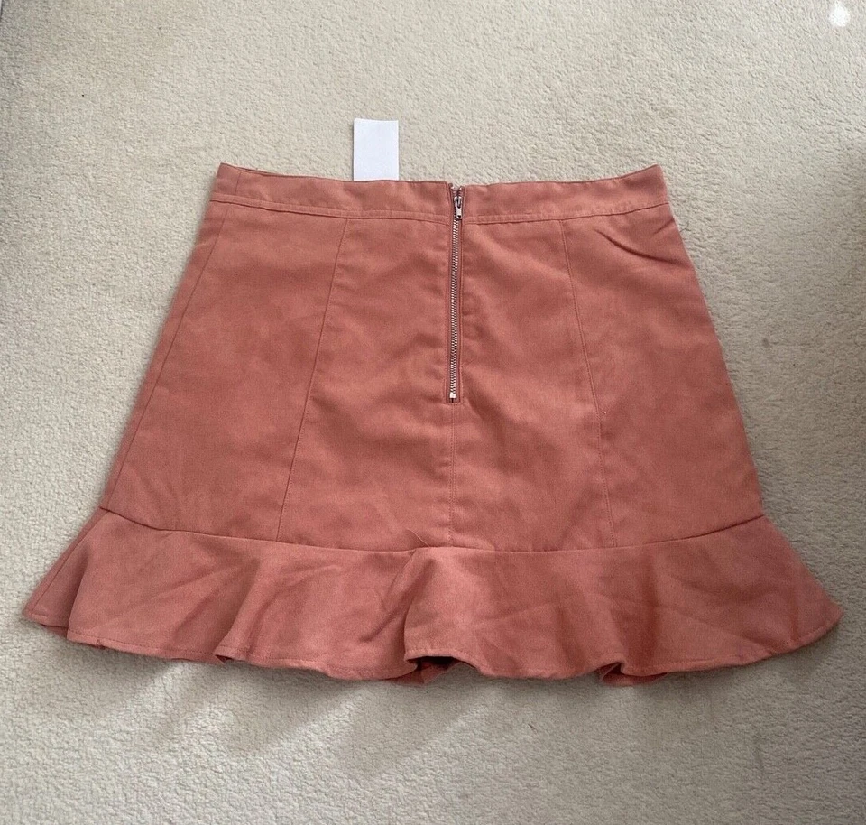 NWT H&M UK 18  Velveteen Peplum Hem Short  Skirt - Image 3 of 4
