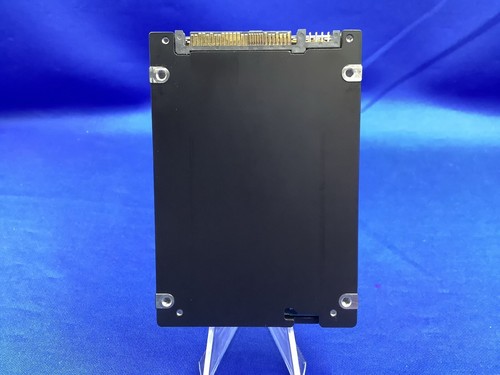 KCMYFRUG15T3 KIOXIA 15.36TB CM7-R NVMe PCIe Gen5 NVME 2.0 U.3 2.5 SSD - Picture 4 of 5