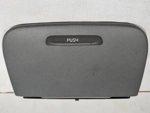1998 to 2004 Volvo C70 S70 V70 Complete Ashtray Assembly Gray 9158406 - Picture 9 of 19