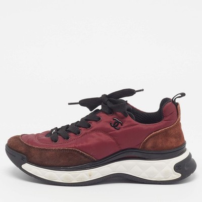 Chanel CC Size 40 BurgundyBrown Suede and Nylon Low Top Sneakers