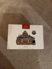 2025 HALLMARK KEEPSAKE LIONELVILLE Tabletop Decor. New In Box!  Lionel Trains.