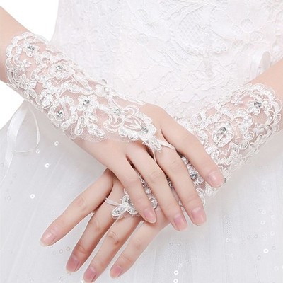 Women Short Lace Gloves Elegant Summer Princess Formal Wedding Fingerless Mitten