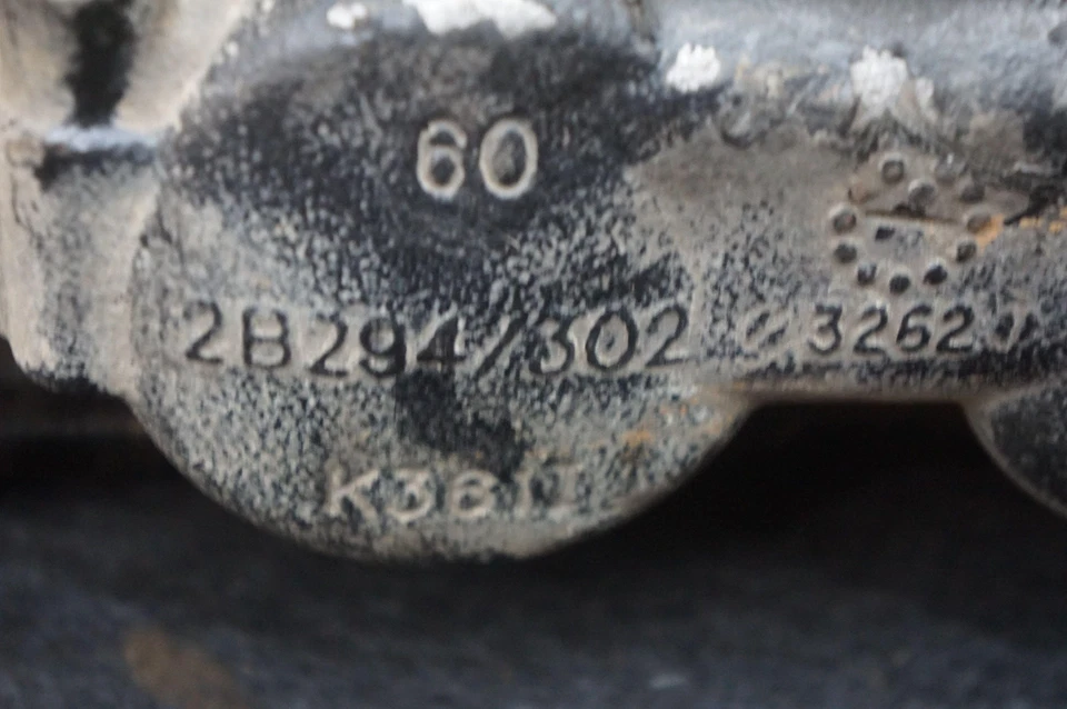 Juego de 2 pinzas de freno delanteras izquierda y derecha HC3Z2B120C Ford 350 Super Duty 17-22 Foto 2 de 4