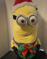 Holiday Time 24" Christmas Minion Kevin Plush Greeter W/Wreath And Santa Hat