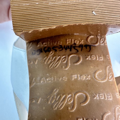 Vintage 'Selby' White Leather Heeled Sandals Size 7 M in Box, Made in Brazil - Picture 8 of 10