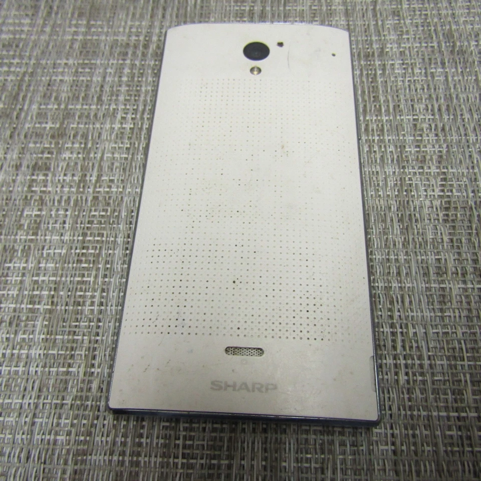 SHARP AQUOS CRYSTAL (BOOST MOBILE) CLEAN ESN, WORKS, PLEASE READ!! 62400 - Image 3 of 3