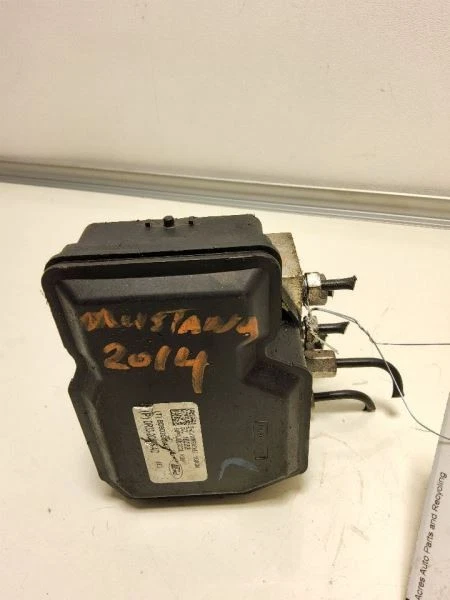 2013 -2014 FORD MUSTANG ABS Anti Lock Brake Actuator Pump OEM - Image 4 of 4