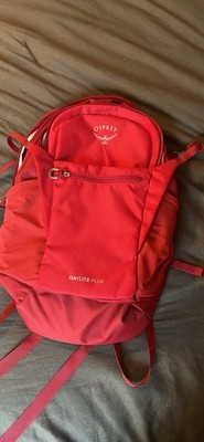 Osprey Daylite Plus Red Hiking Daypack Backpack Nylon 3 Pockets 15'' Laptop