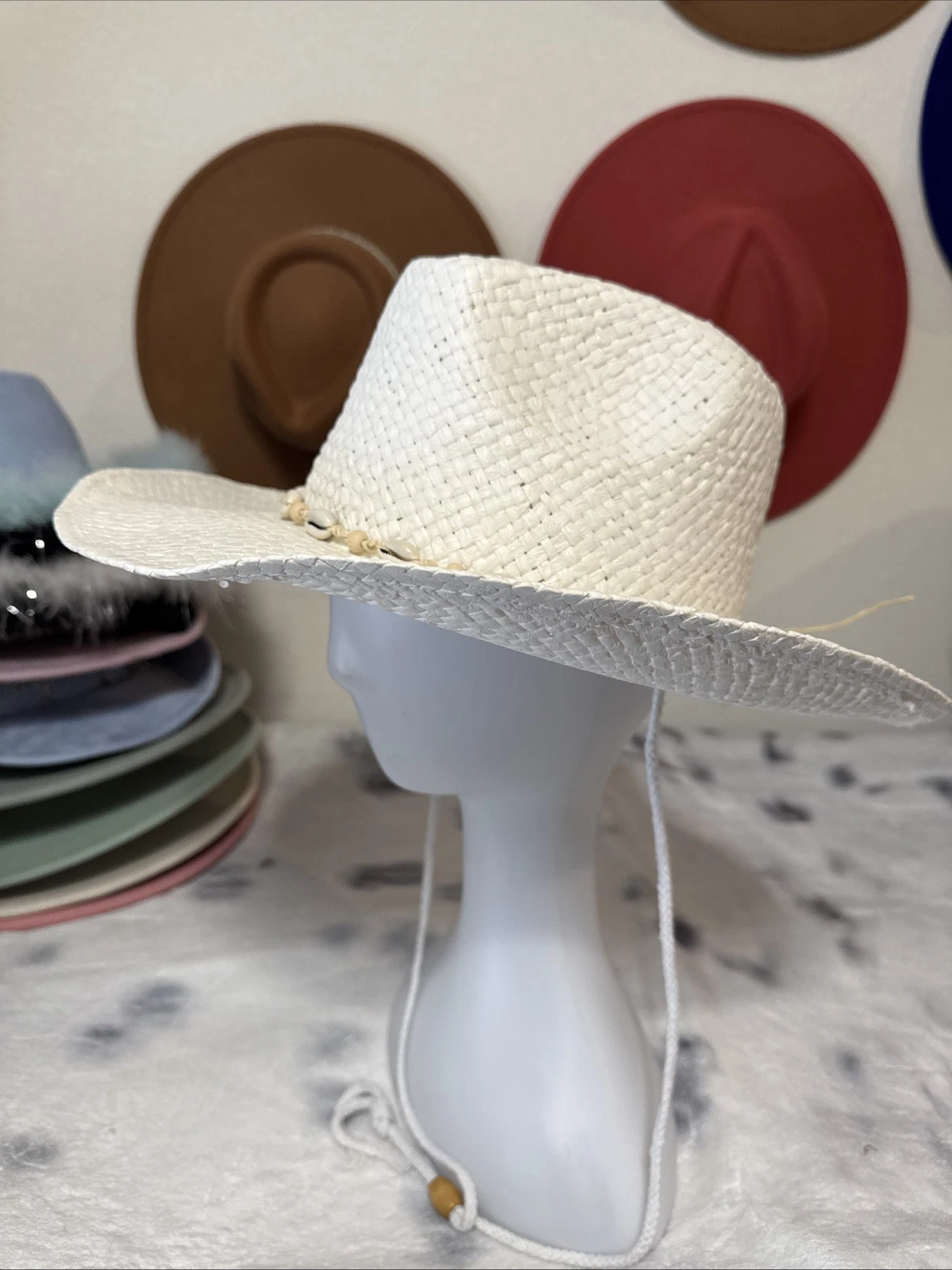 White Straw cowboy Sun Hat With Seashell Beads And Chain Strap