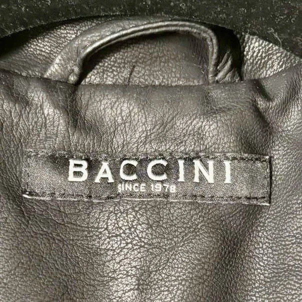 BACCINI Black Motorcycle Jacket Women’s Size Large Biker Faux Leather Zip Up - Image 3 of 4