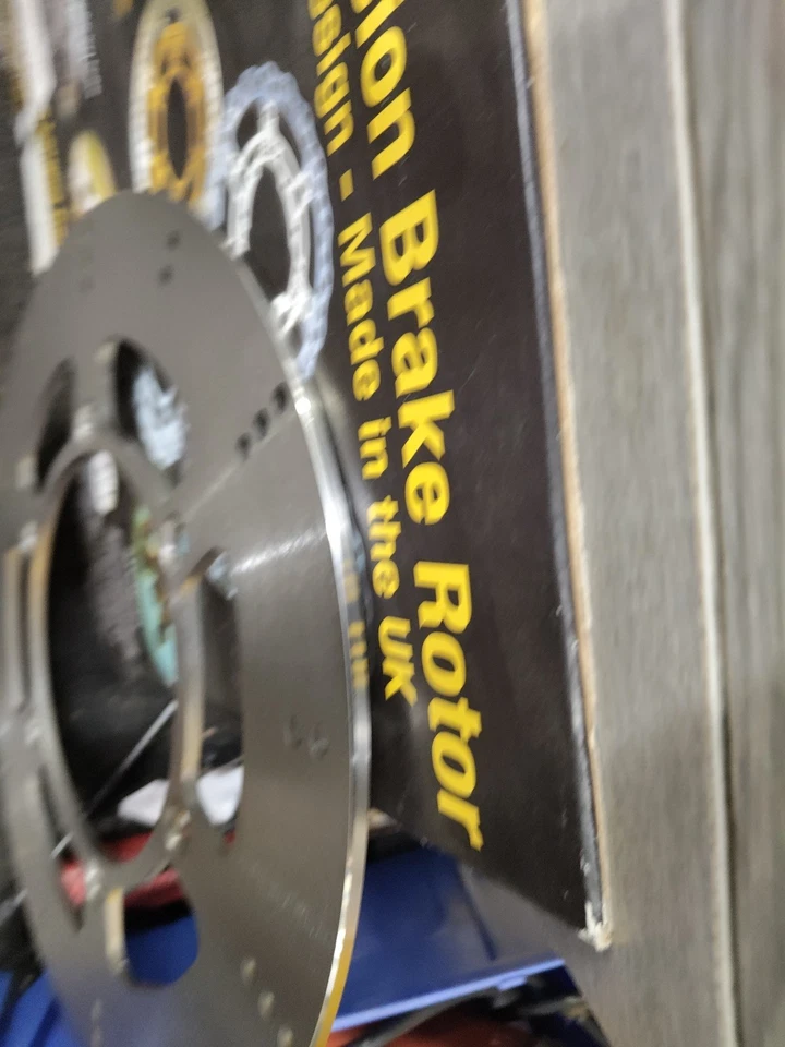 Disco de freno EBC MD1101 Honda ST 1100 Pan European Kymco Venox 250 Foto 3 de 4