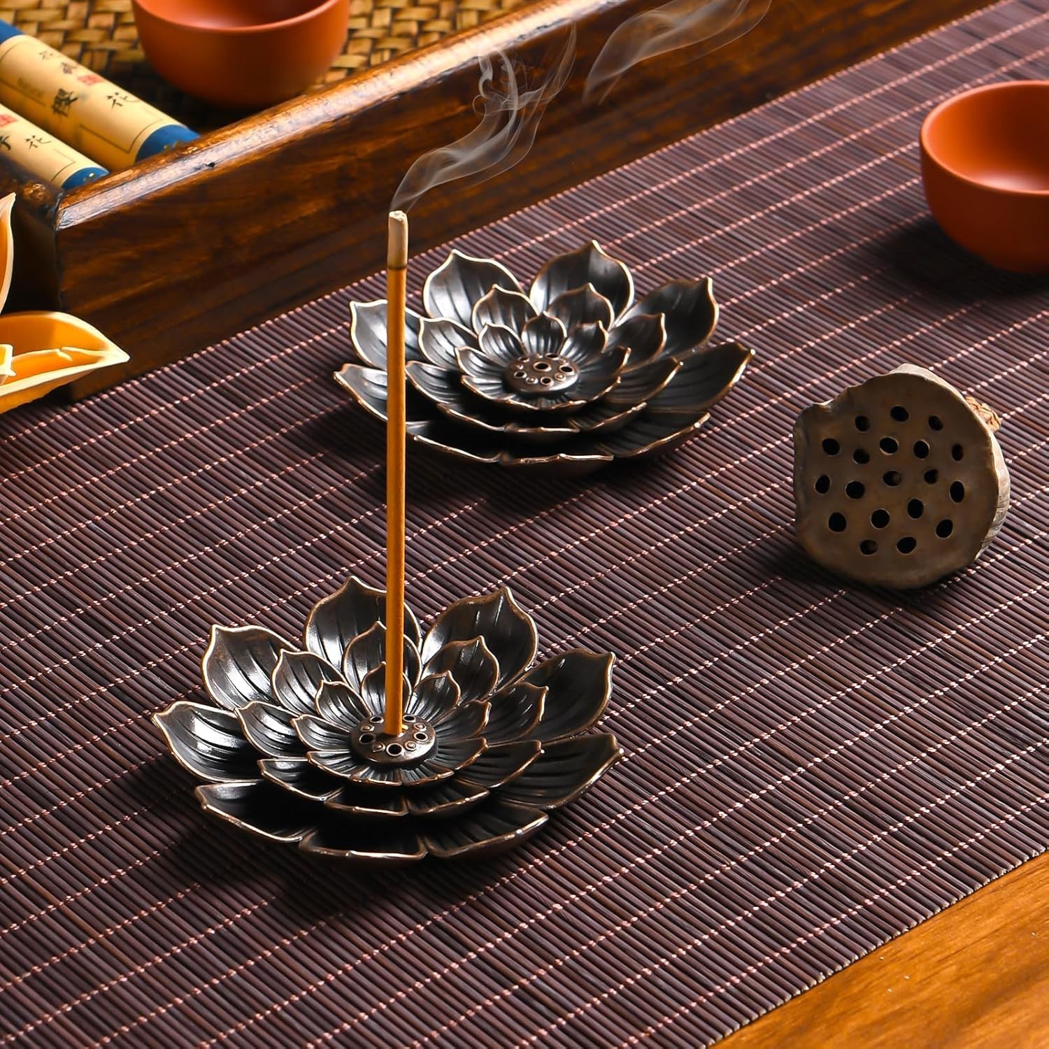 Durable Zinc Lotus Incense Burner with Detachable Ash Catcher - Peaceful Decor