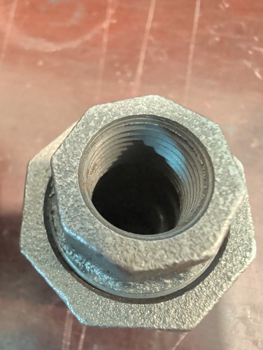 3/8" Galvanized Pipe Union