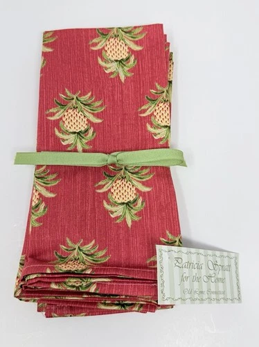 Patricia Spratt Old Lyme Connecticut Pineapple Print Set of 4 Cotton Napkins