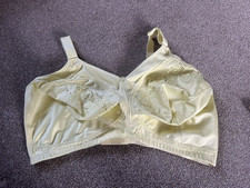M&S lemon non wired bra 44K new no tags