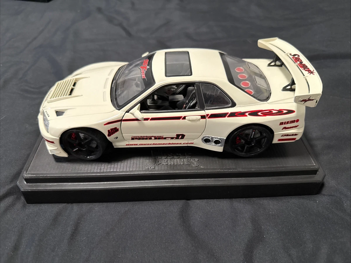 マッスルマシーンズ 1/18 スカイライン GT-R Muscle machine ssTuner 1