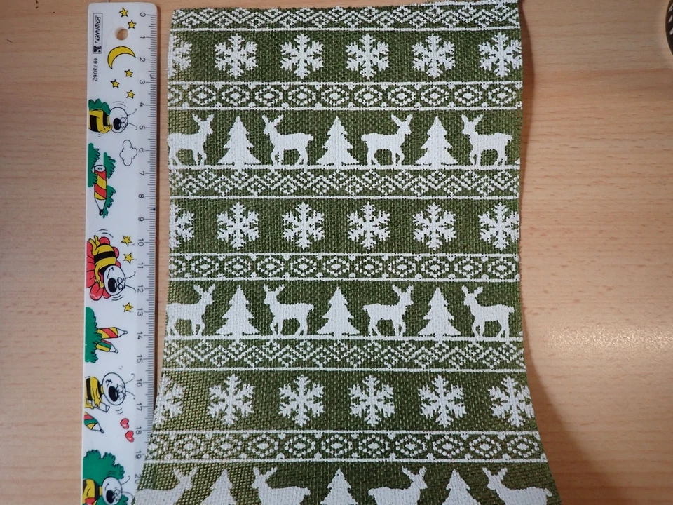 Hobby Fun - 1 m Leinen - Optik Stoff Weihnachten grün - 15 cm breit