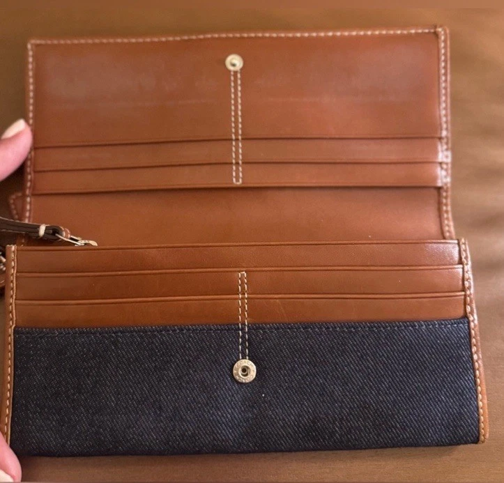 Muñequera/cartera larga COACH Denim en denim exclusivo. Vintage Foto 2 de 4