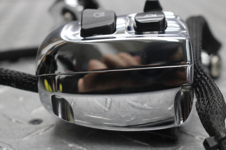 Indian Chief Classic 2015 clip izquierdo interruptor de manillar con percha de embrague  Foto 4 de 4