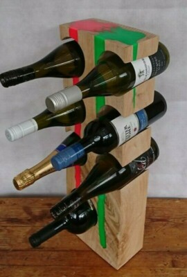 Handgefertigtes Weinregal aus massiver Eiche mit 7 Flaschen. Resin Inlay, Innenarchitektur Unikat