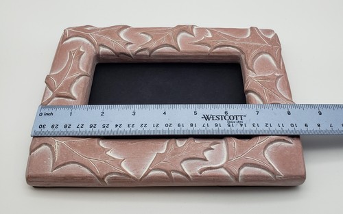 Isabel Bloom 8.25 x 6.5 Pink Concrete Leaf Photo Frame 4x6 Photo 2003 Signed USA - Picture 7 of 9
