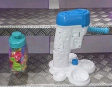 Play-Doh Playdoh Ice Cream Maker Set + Extra cake Moulds