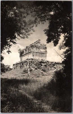 Vintage 1940s Chichen Itza, MEXICO Photo RPPC Postcard Ruins View / Unused