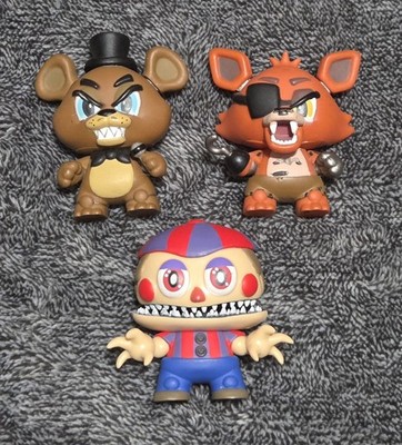 Five Nights At Freddys Mystery Minis Set Of 3 Freddy Foxy Balloon Boy FNAF Funko