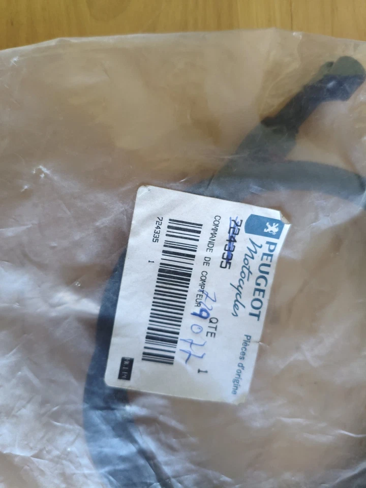 Câble compteur Peugeot SV50 729077 SV50 T scooter transmission vitesse - Photo 3/3